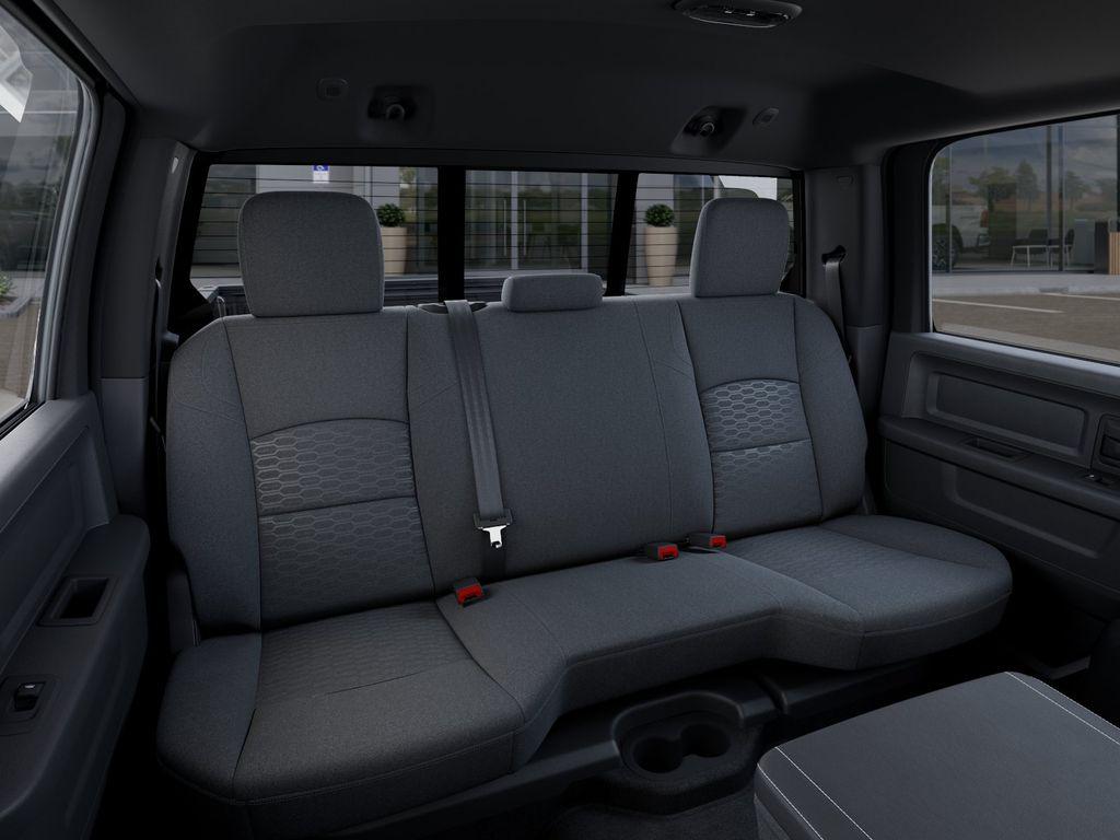 صورة مصغرة 15 لـ 2026 RAM 2500 WARLOCK CREW CAB 4X4 6'4' BOX