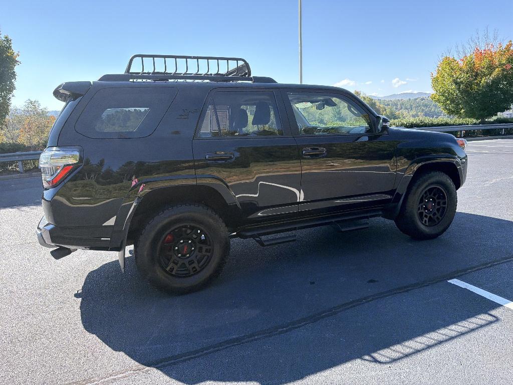 2020 Toyota 4RUNNER TRD OFF ROAD PREMIUM — фото 5
