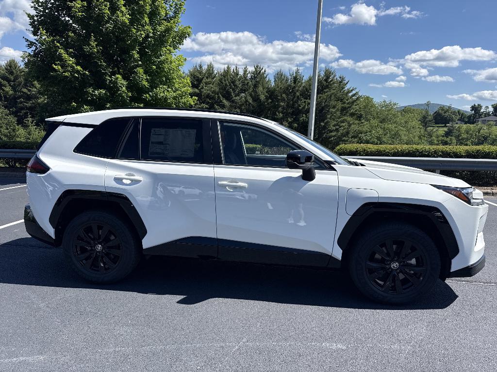 New 2026 Toyota RAV4 SE