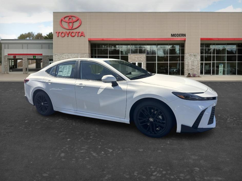 New 2026 Toyota Camry SE
