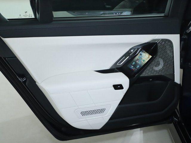 صورة مصغرة 15 لـ 2026 BMW 740 I XDRIVE
