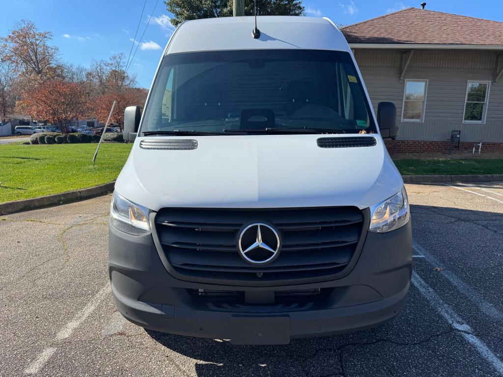 صورة 2 لـ 2026 Mercedes-BENZ SPRINTER 2500 144 WB