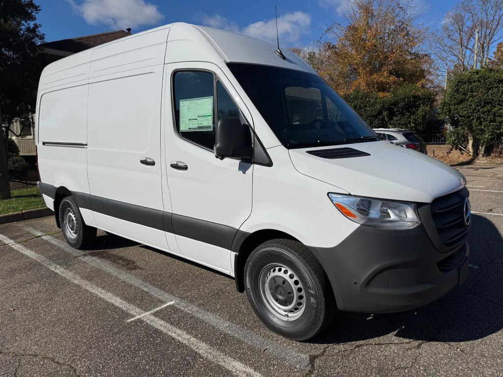 New 2026 Mercedes-Benz Sprinter 2500 Standard Roof