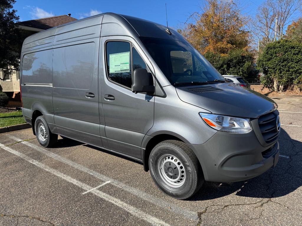 New 2026 Mercedes-Benz Sprinter 2500 Standard Roof