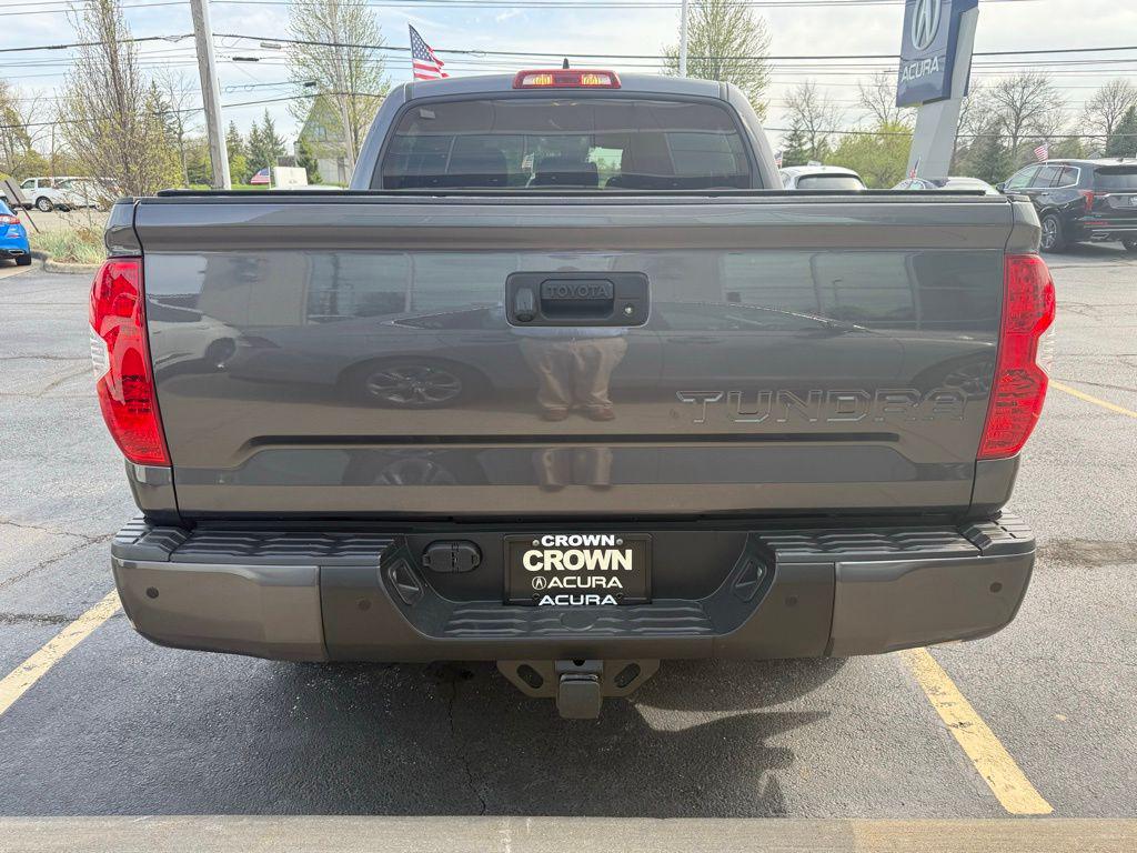 TOYOTA TUNDRA - 7