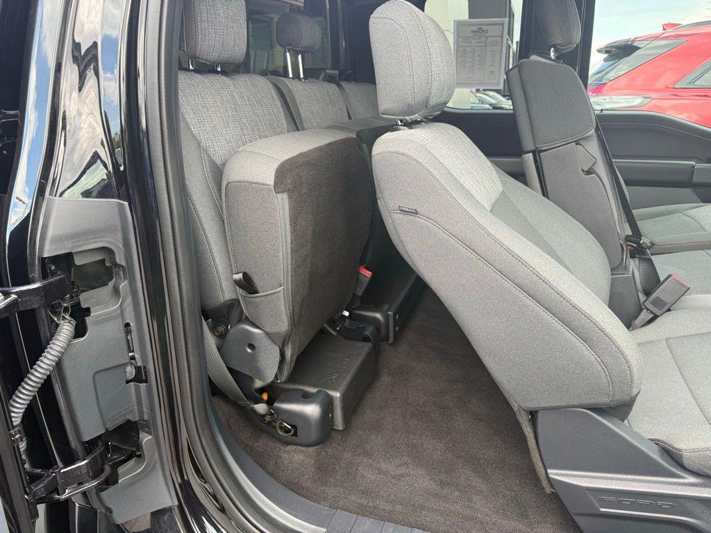 FORD F-150 XLT - 4