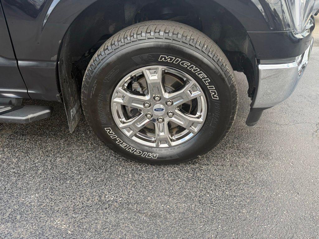 FORD F-150 XLT - 2