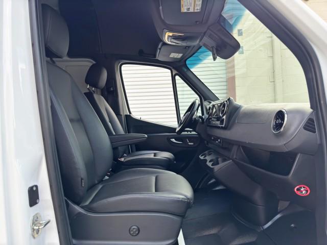 2023 Mercedes-BENZ OTHERS 缩略图 15
