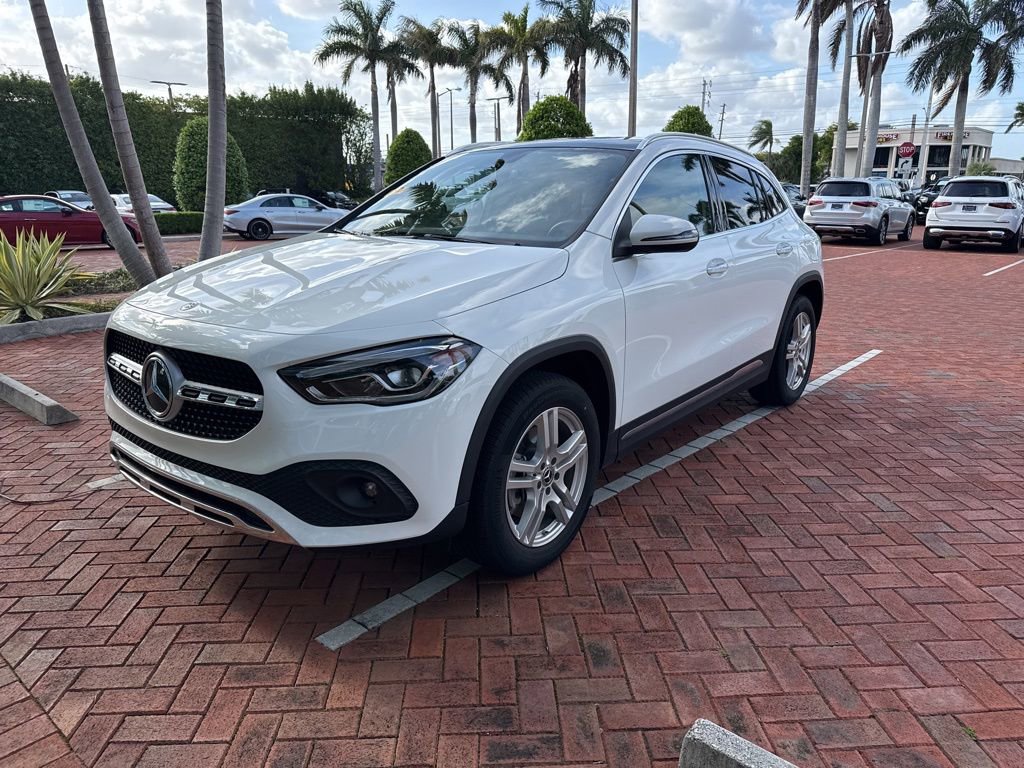 MERCEDES-BENZ GLA-CLASS - 2