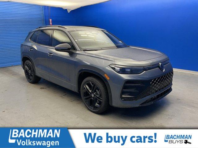 New 2026 Volkswagen Tiguan 2.0T SE R-Line Black