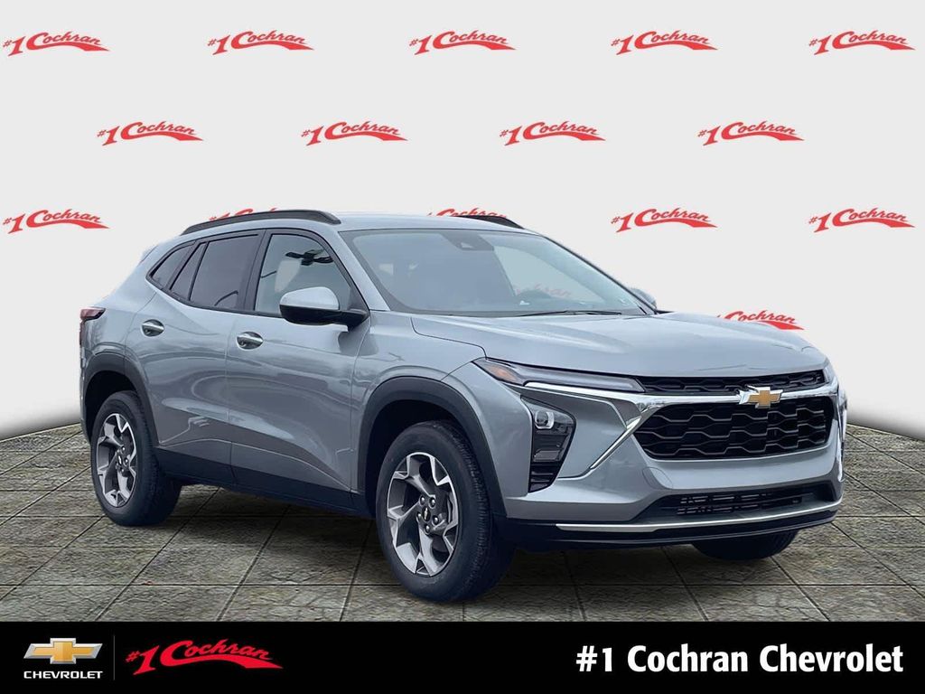 New 2026 Chevrolet Trax LT