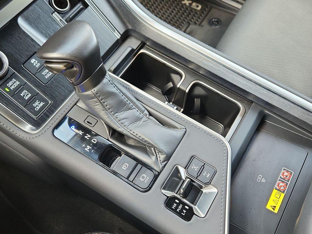 صورة مصغرة 17 لـ 2025 Lexus GX 550 OVERTRAIL+