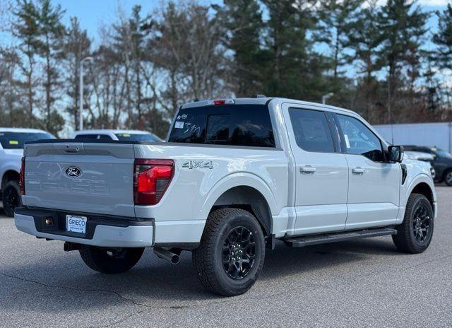 FORD F-150 XLT - 4