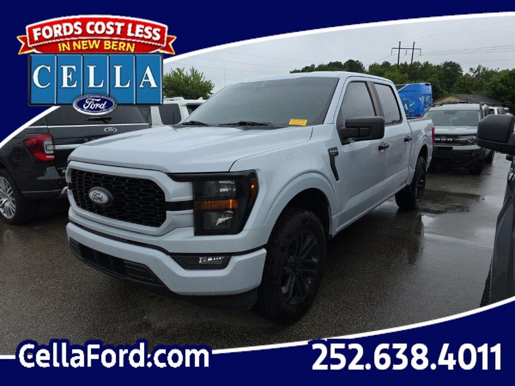 صورة 1 لـ 2021 FORD F-150 XL