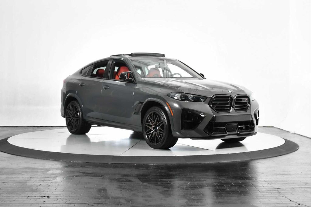 2025 BMW X6 M SPORTS ACTIVITY COUPE 照片 8