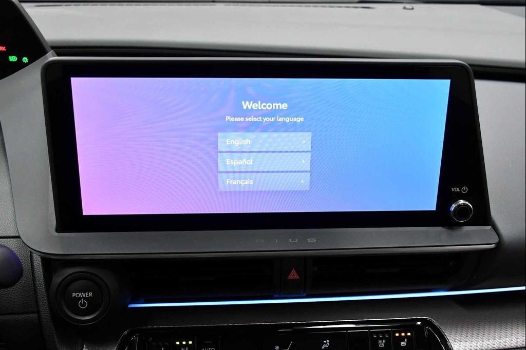 2023 Toyota PRIUS LIMITED 缩略图 19
