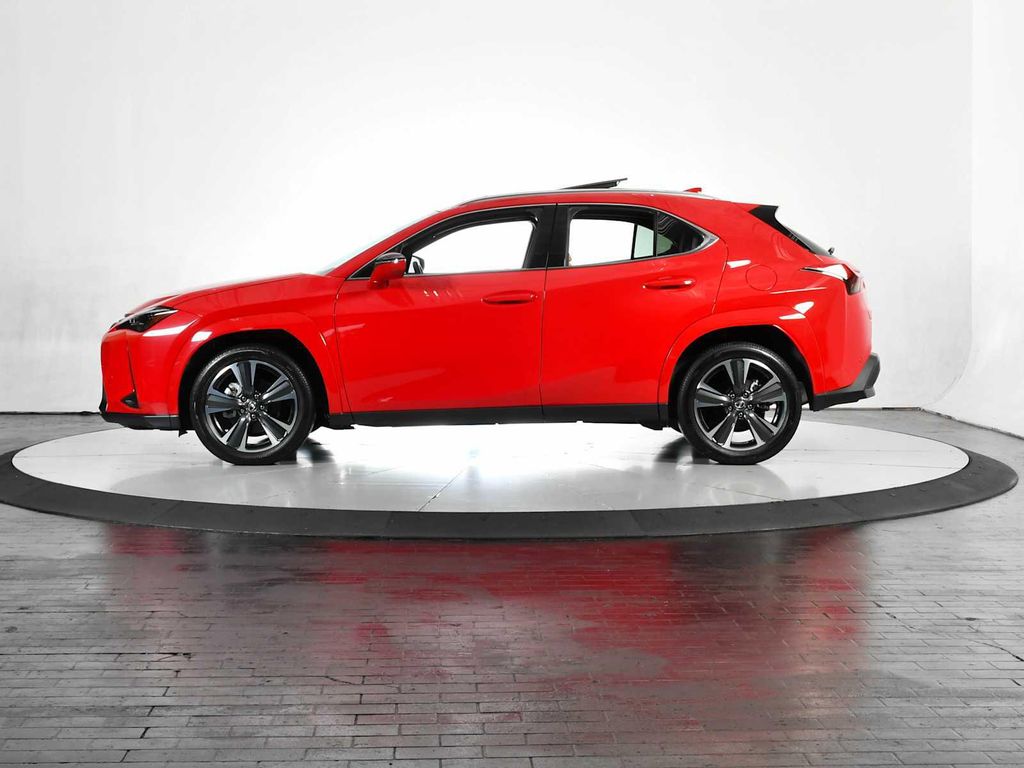 2025 Lexus UX 300H PREMIUM — фото 2