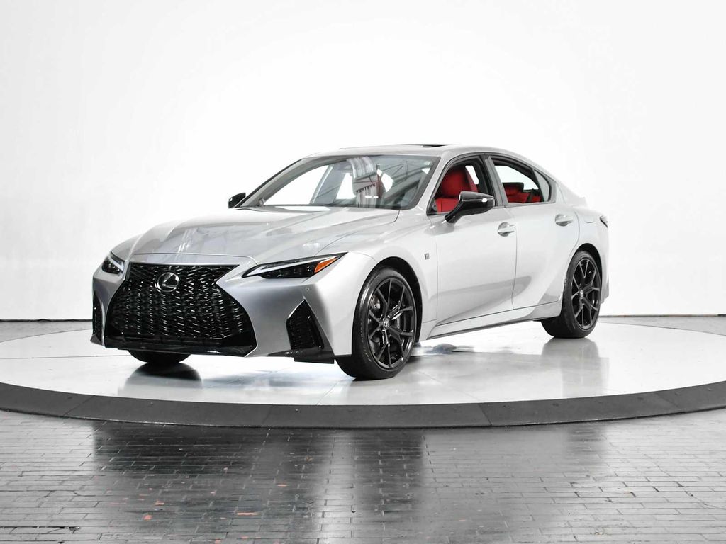 2025 Lexus IS 500