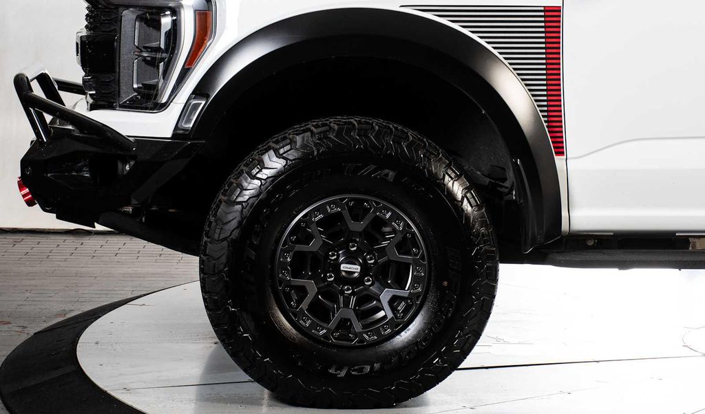 FORD F-150 RAPTOR - 10
