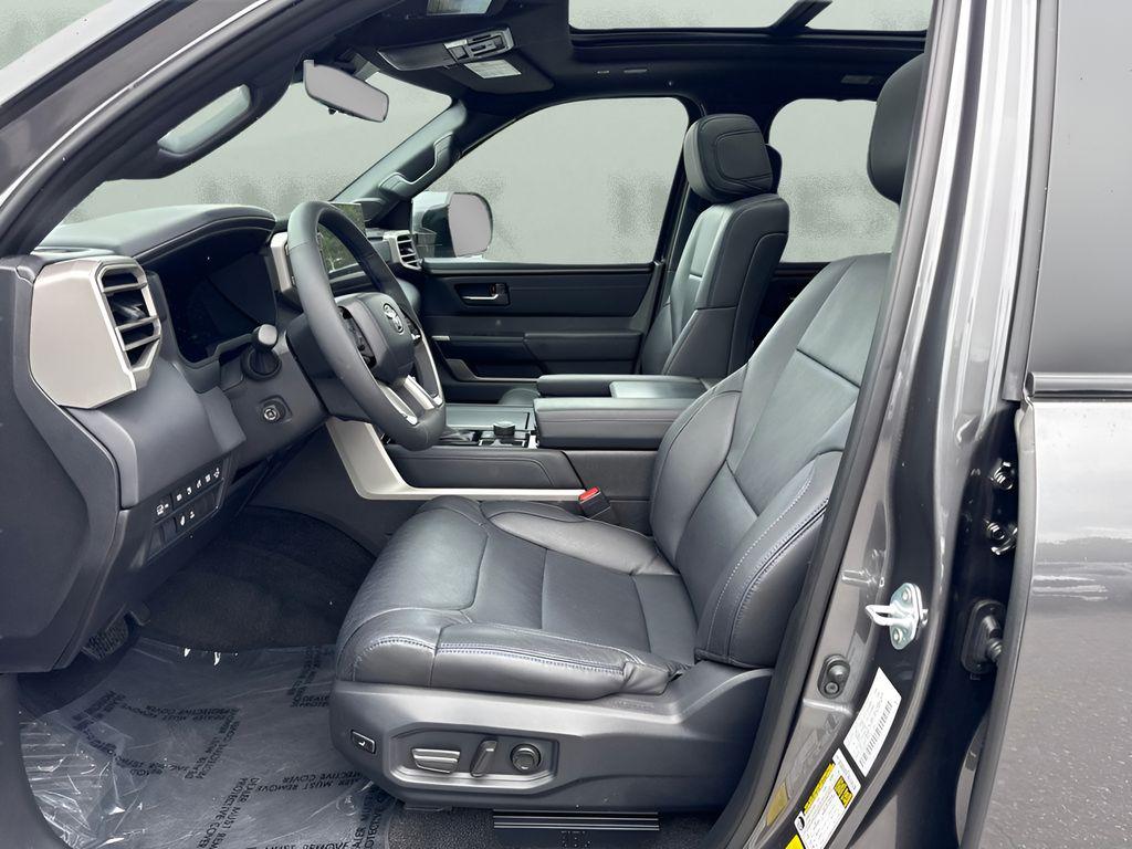 صورة 7 لـ 2026 Toyota SEQUOIA PLATINUM