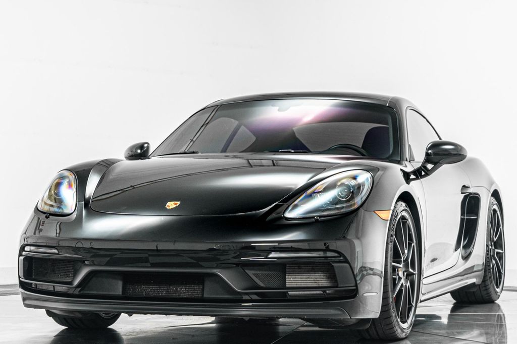 صورة 5 لـ 2022 Porsche 718 CAYMAN GTS 4.0