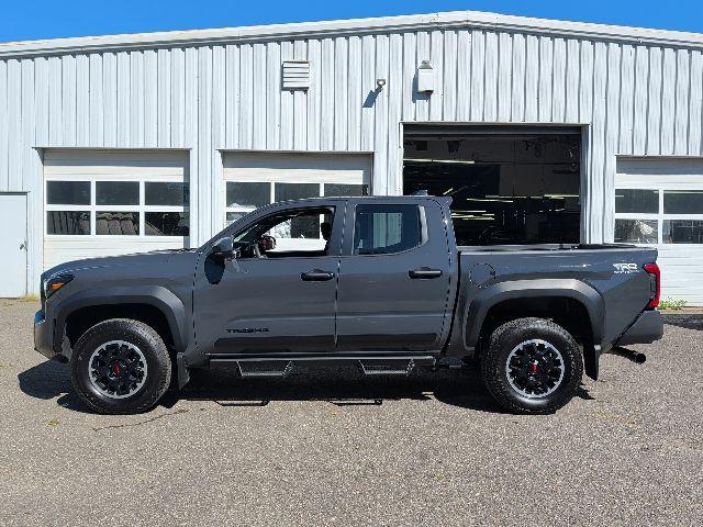 2025 Toyota TACOMA TRD OFF-ROAD — фото 9