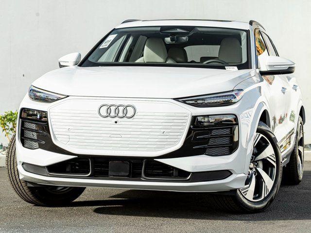 New 2025 Audi Q6 e-tron Premium Plus quattro