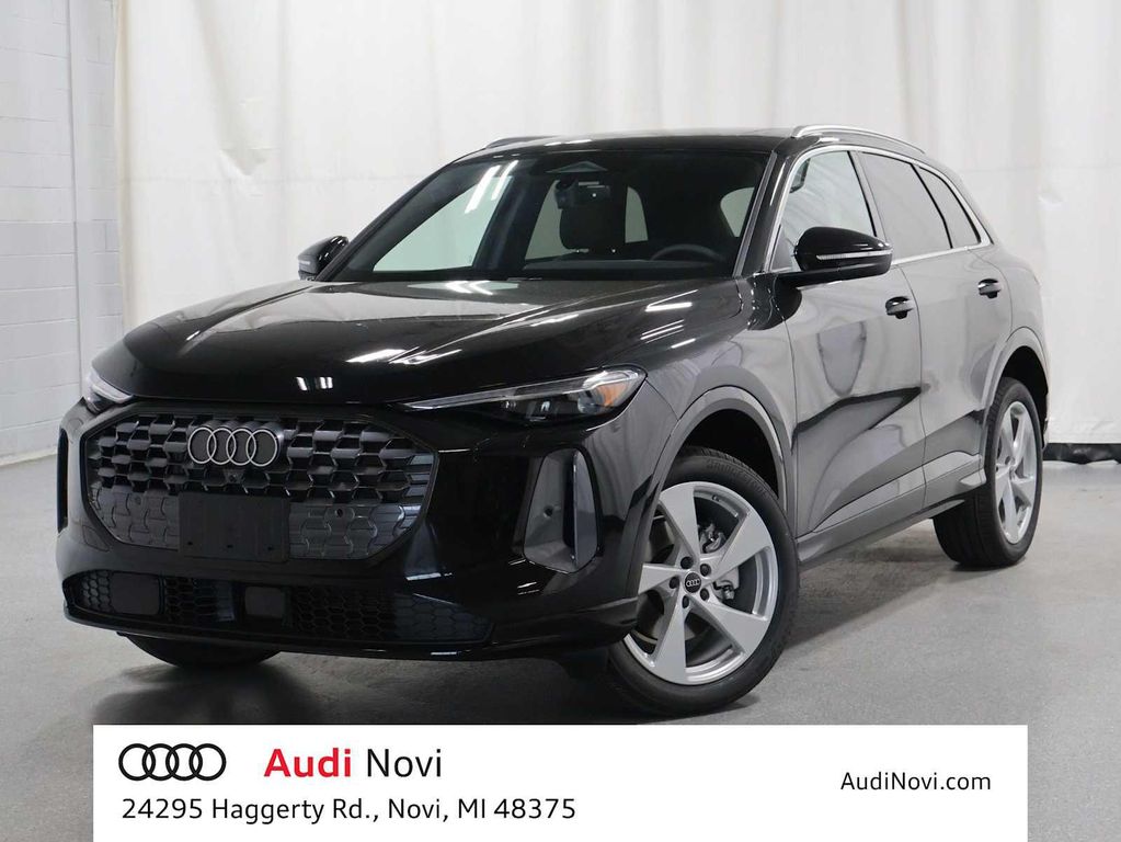 New 2026 Audi Q5 Premium Plus TFSI quattro S tronic