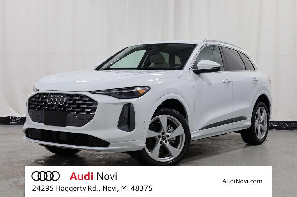 New 2026 Audi Q5 Premium Plus TFSI quattro S tronic