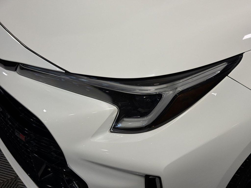 2023 Toyota GR COROLLA CIRCUIT EDITION — фото 10