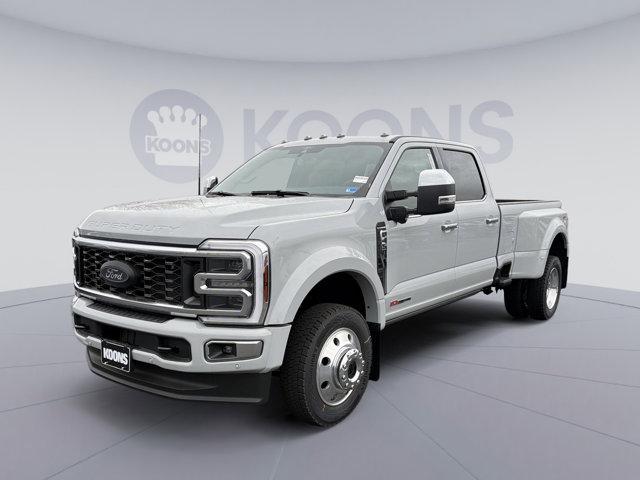 New 2026 Ford F-450 Platinum