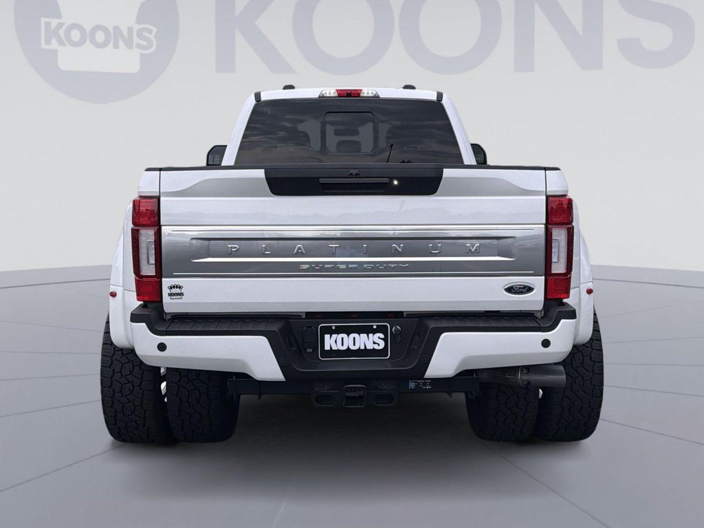 صورة 4 لـ 2022 FORD F-450 PLATINUM