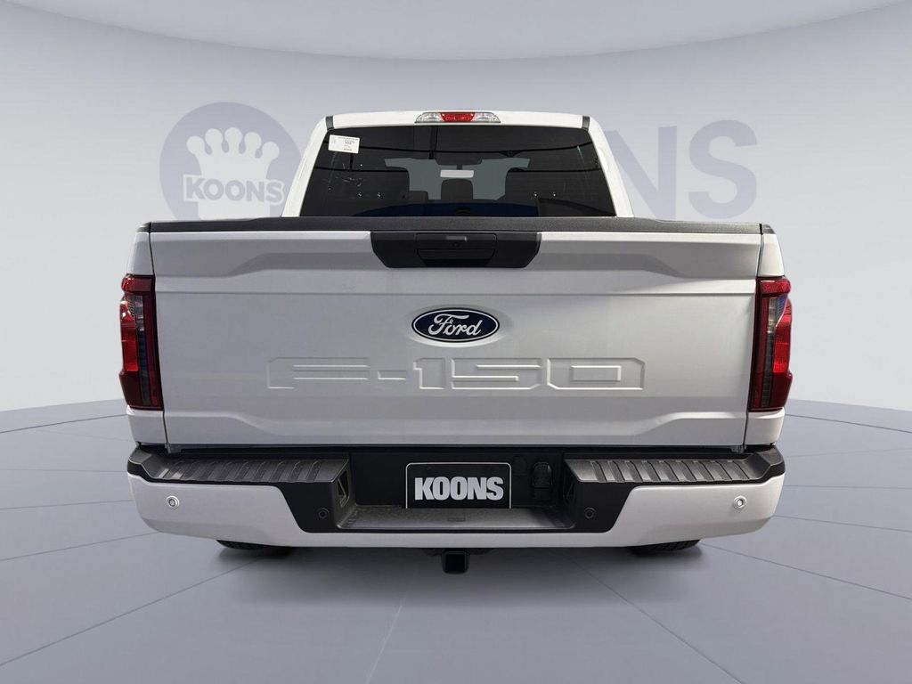 صورة 4 لـ 2026 FORD F-150 STX