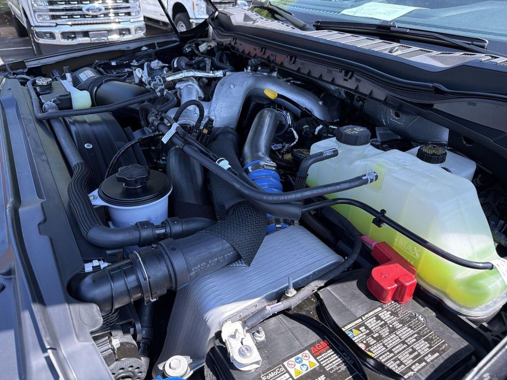 صورة مصغرة 28 لـ 2026 FORD F-350 XLT