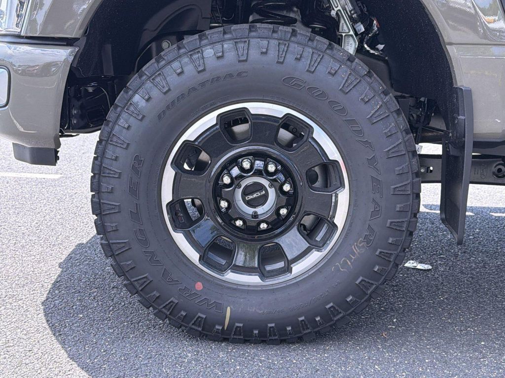 صورة مصغرة 14 لـ 2026 FORD F-350 PLATINUM