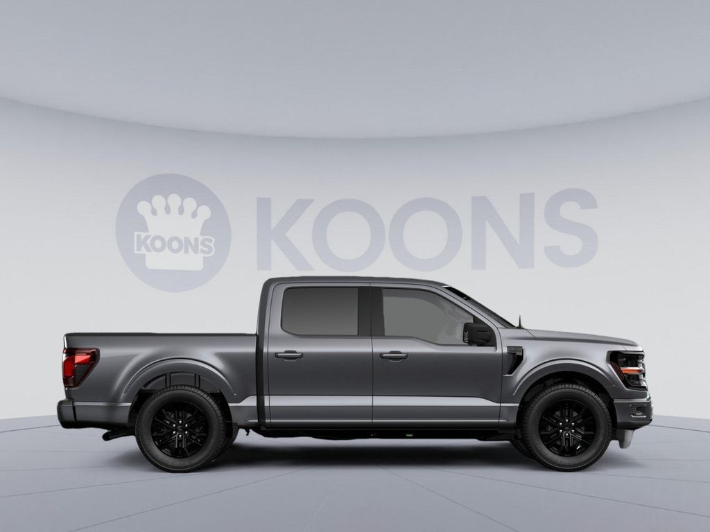 2026 FORD F-150 XLT photo 5
