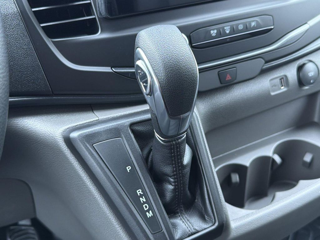 2026 FORD TRANSIT-350 BASE — миниатюра 20