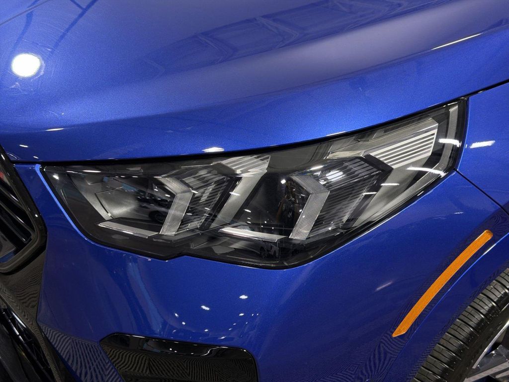 2025 BMW X2 M35I — фото 10