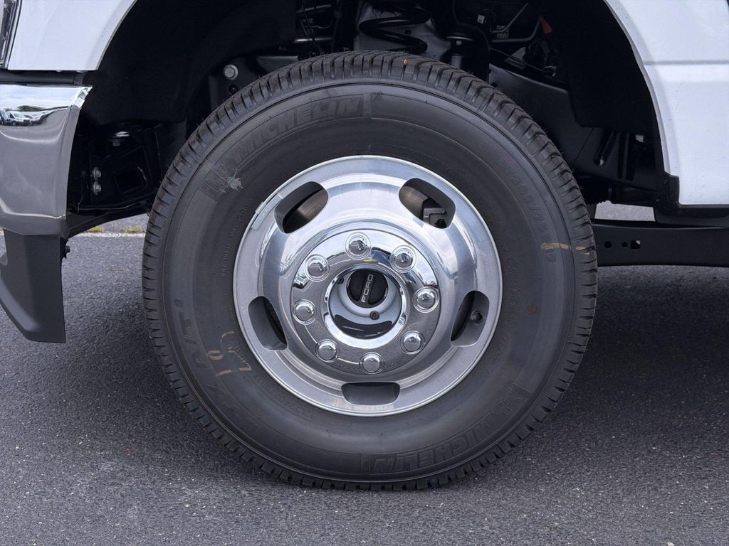 2026 FORD F-350 XLT — миниатюра 13