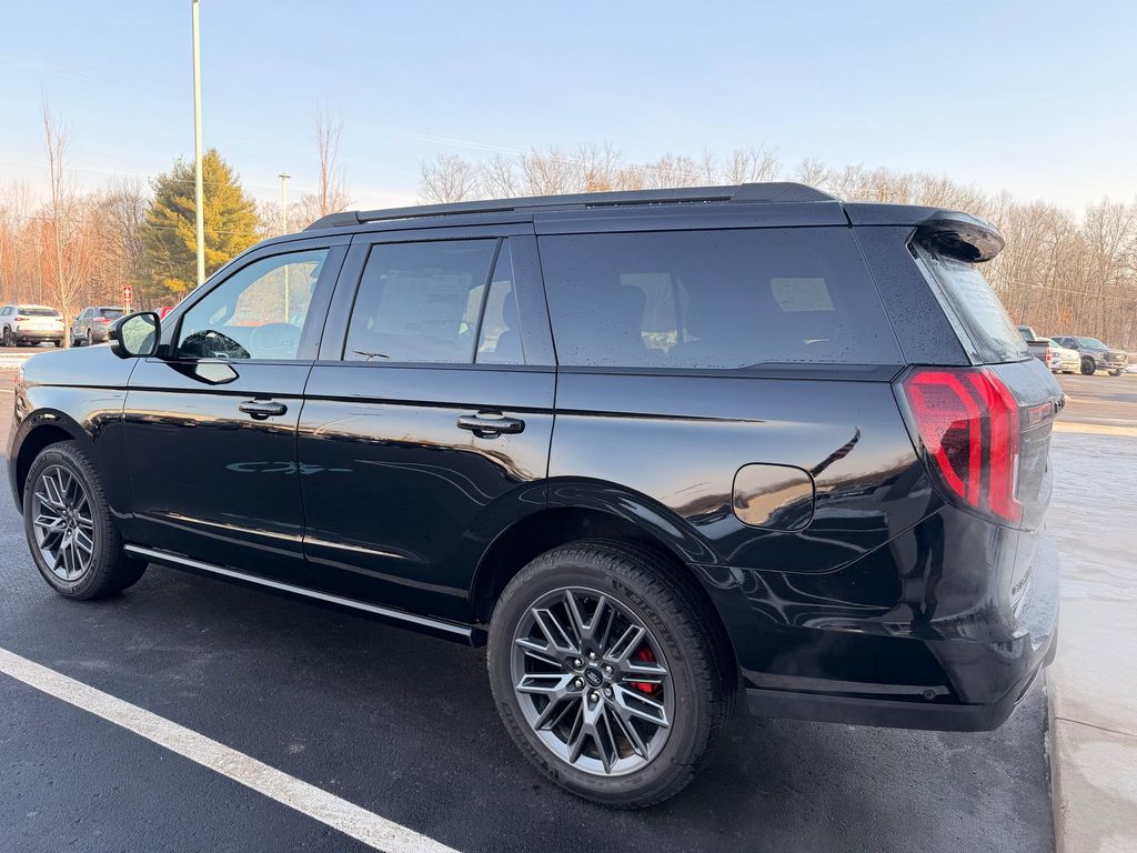 2025 FORD EXPEDITION PLATINUM 照片 9