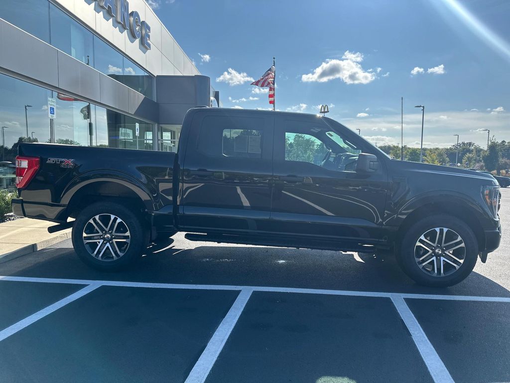 FORD F-150 XL - 4