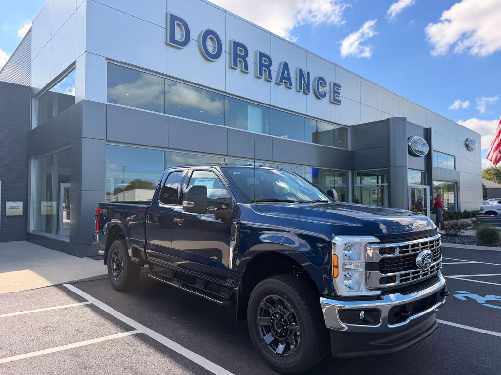 New 2027 Ford F-350 XLT
