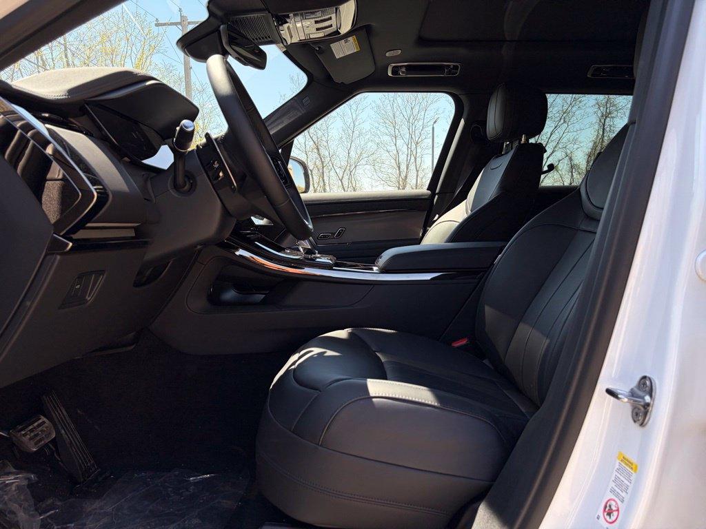 2026 LAND Rover RANGE ROVER SPORT SE — миниатюра 11