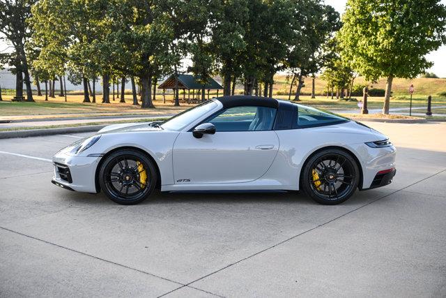 2022 Porsche 911 TARGA 4 GTS photo 7