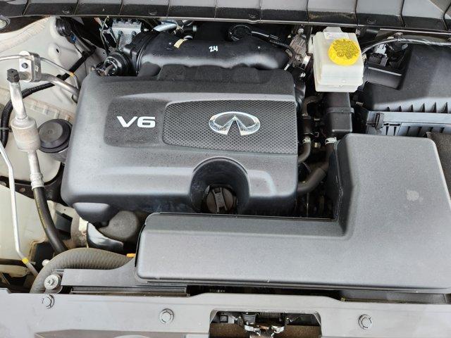 صورة 9 لـ 2023 Infiniti QX60 LUXE