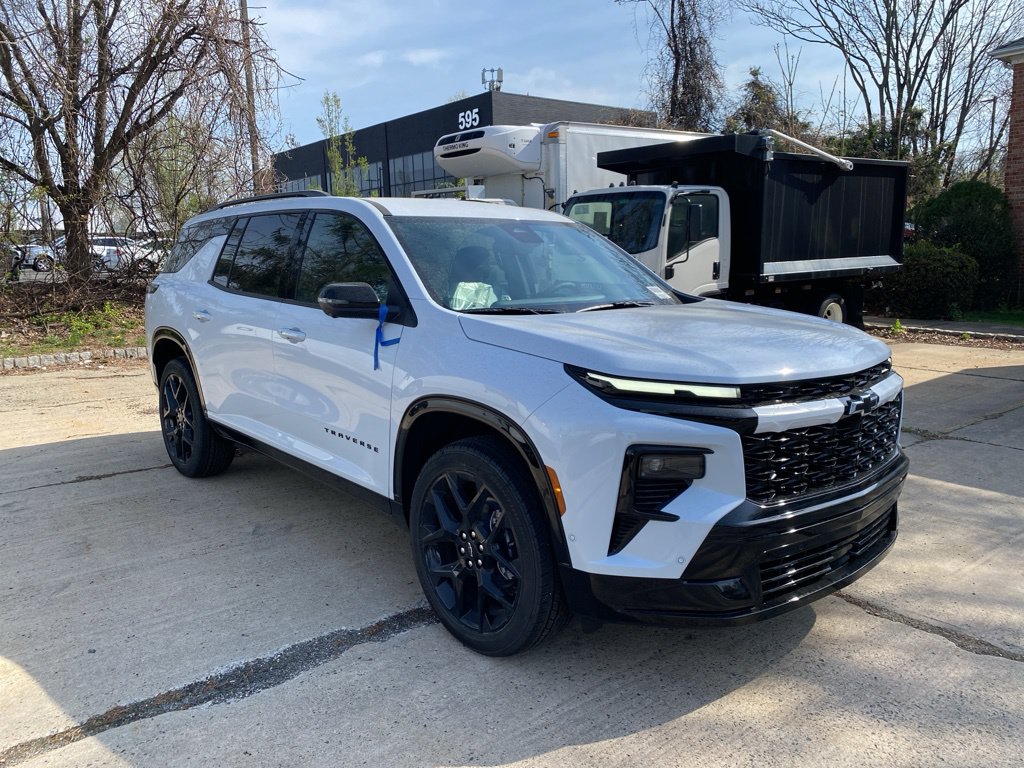 New 2026 Chevrolet Traverse RS