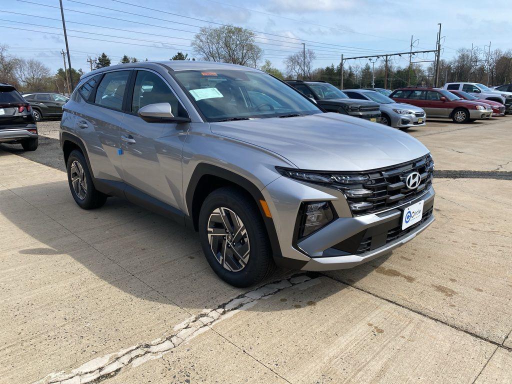 New 2026 Hyundai TUCSON Hybrid Blue SE