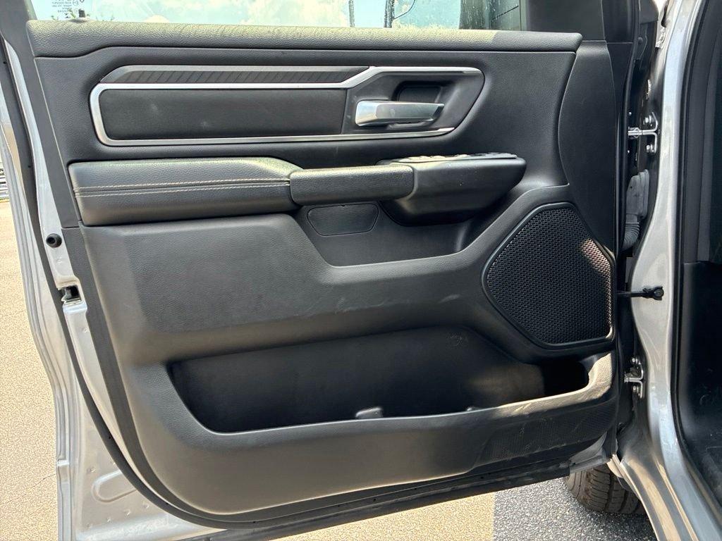 2025 RAM 1500 BIG HORN/LONE STAR — миниатюра 12