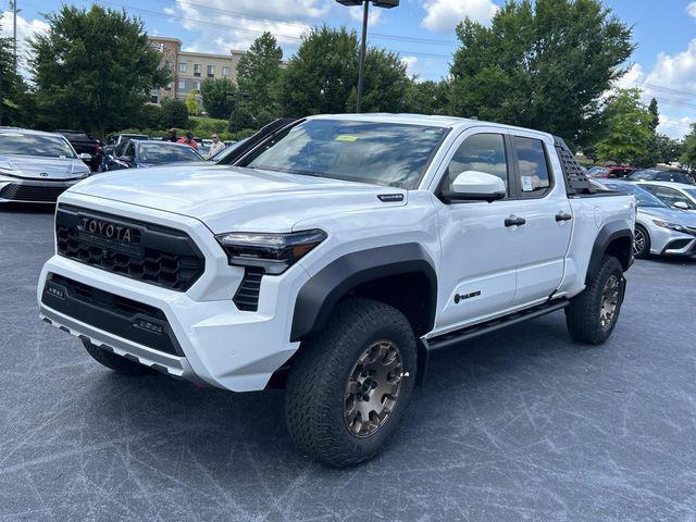 2026 Toyota TACOMA HYBRID TRAILHUNTER photo 8