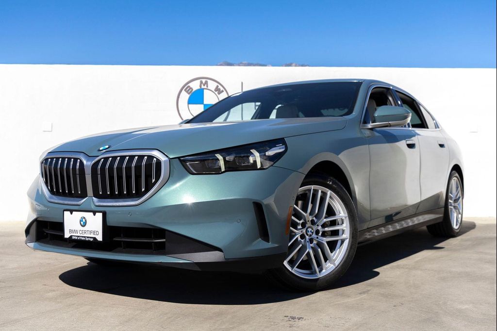 2024 BMW 530 530I — миниатюра 8